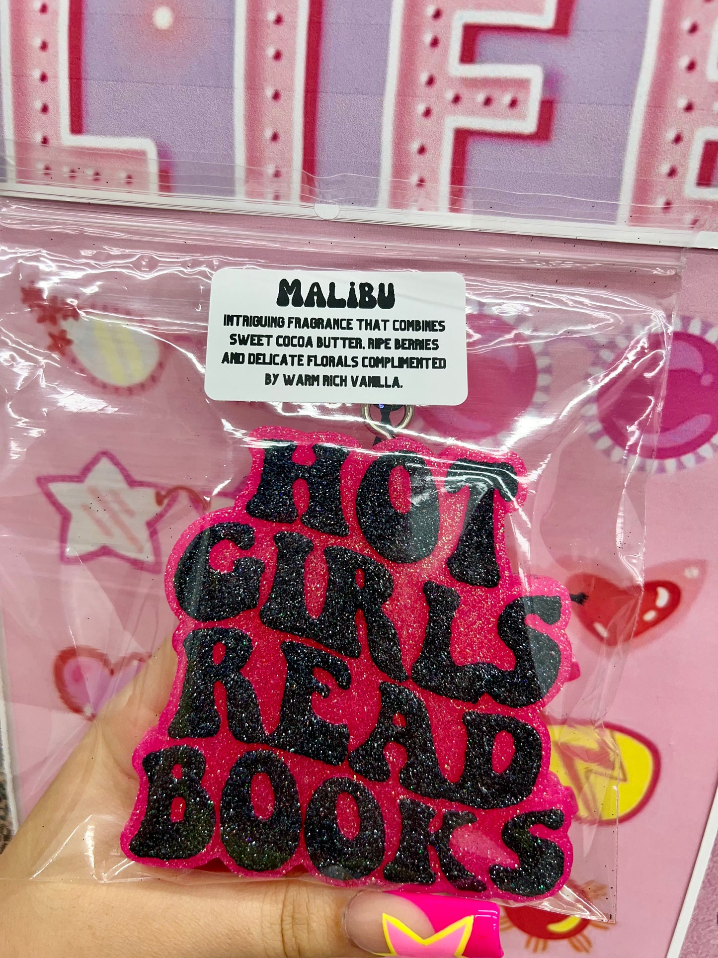 HOT GIRLS READ BOOKS FRESHIES